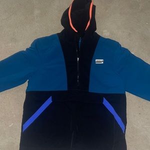 Saucony wind breaker